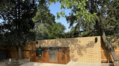 Outdoor Kitchen Photo